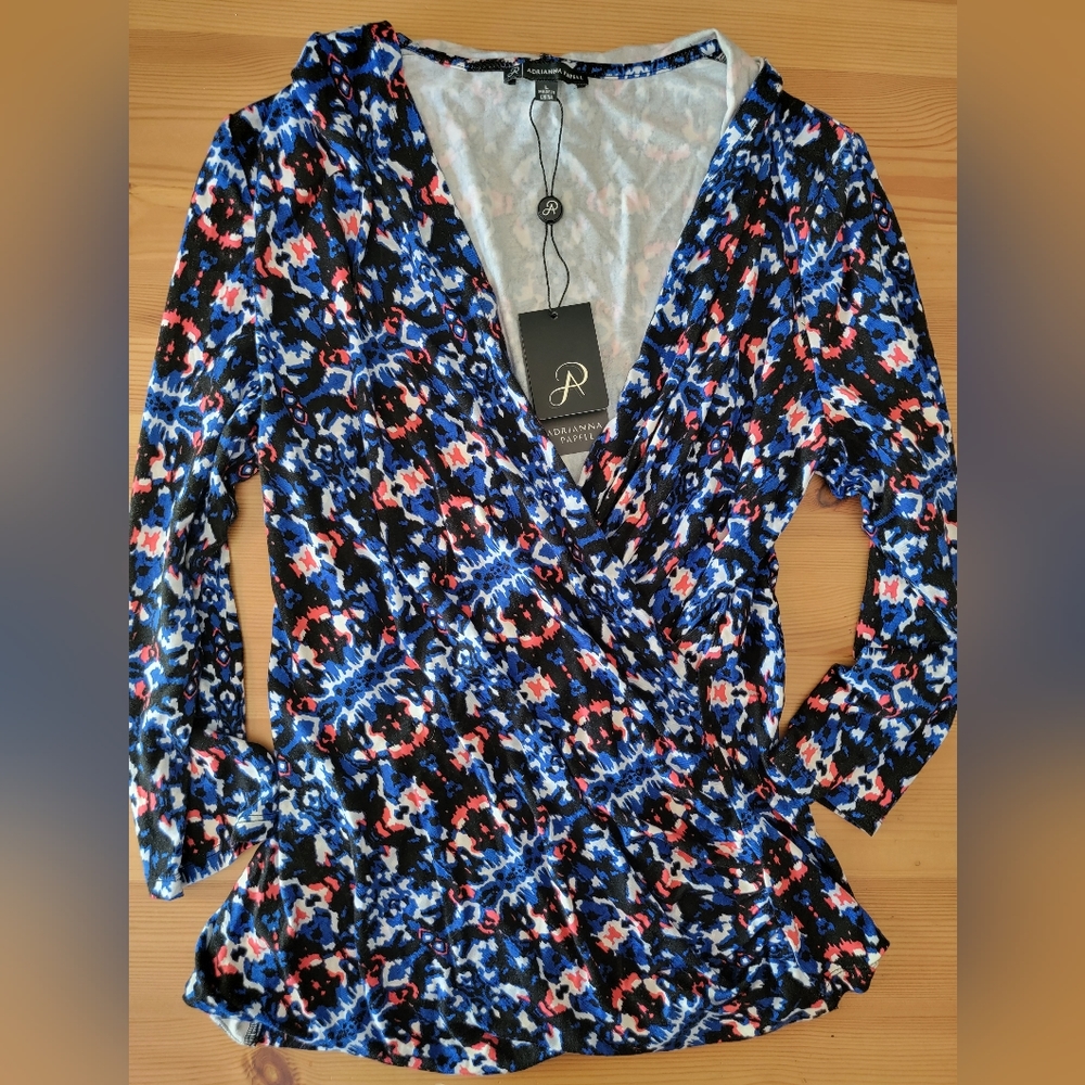 NWT Adrianna Papell Wrap Blouse ~ Large